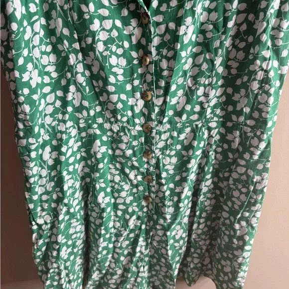 Abercrombie and Fitch Green Floral Women's romper large - Picture 7 of 15